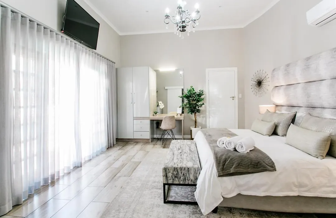 Stonehill Villa-1